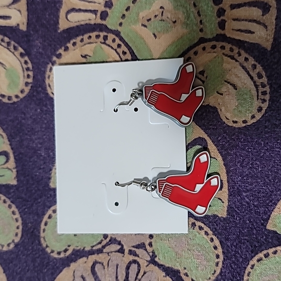 MLB Jewelry - Adorable Red Sox Baseball Logo Dangle Earrings!
